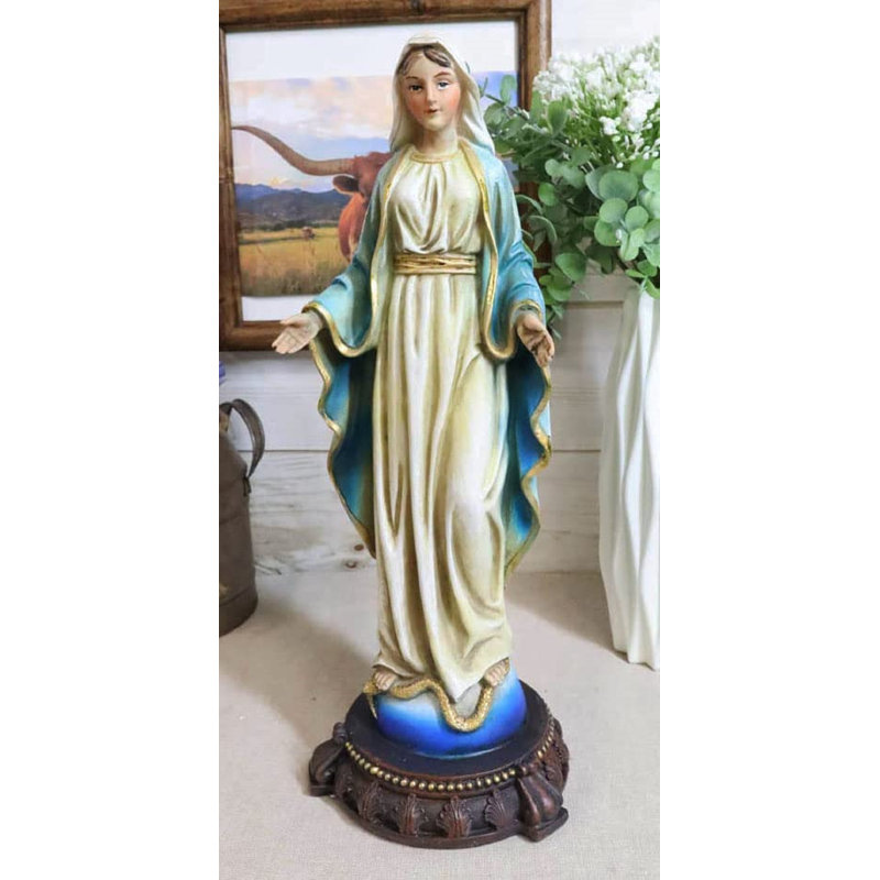 Figurine Emmakate