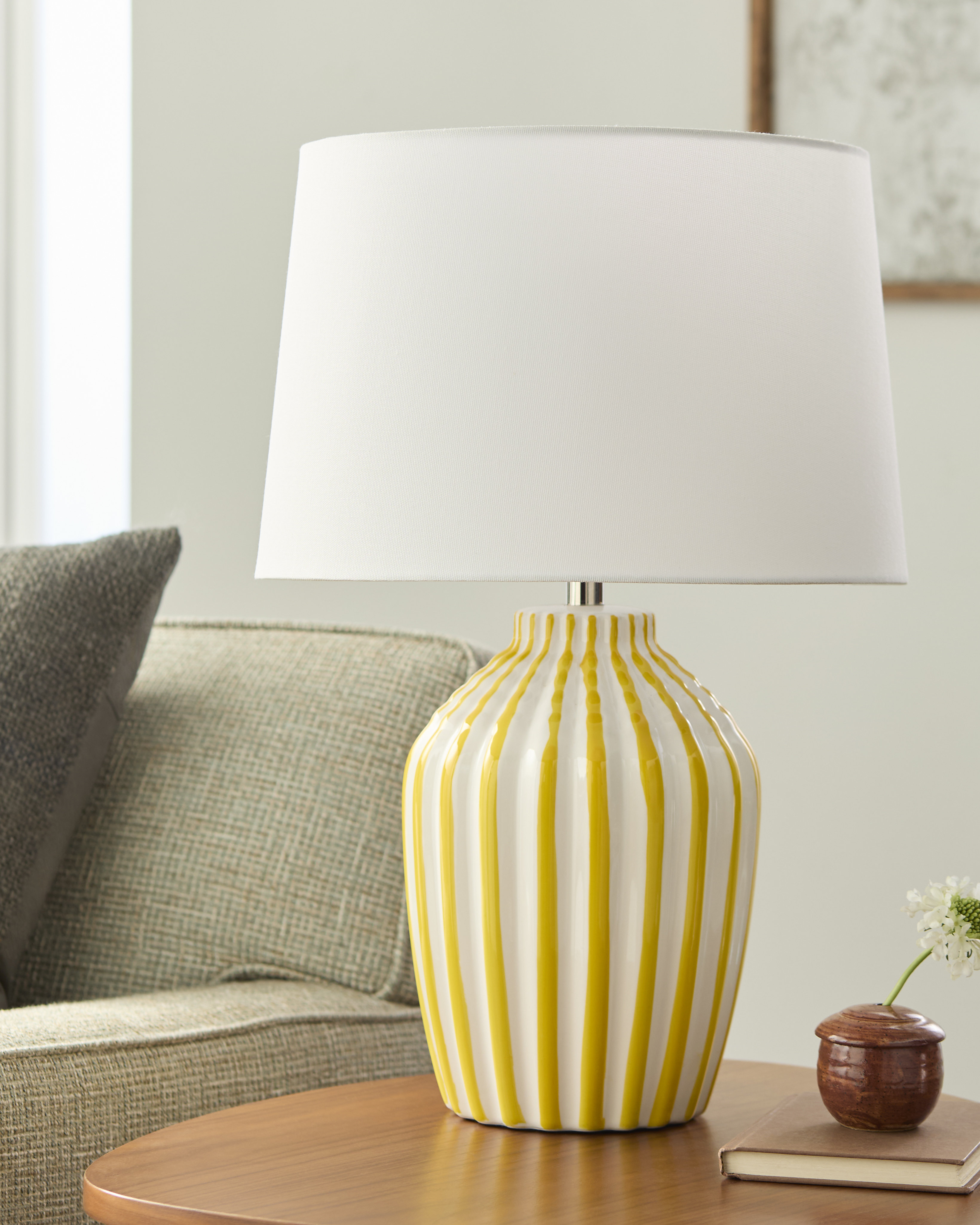 Ivy Bronx Hartung Table Lamp & Reviews | Wayfair