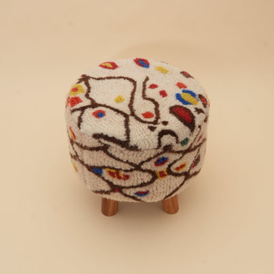 Tabouret Nomad Nest 16 po en laine shaggy capitonnée à la main avec pieds en bois de manguier, tabouret d'appoint rembourré multicolore