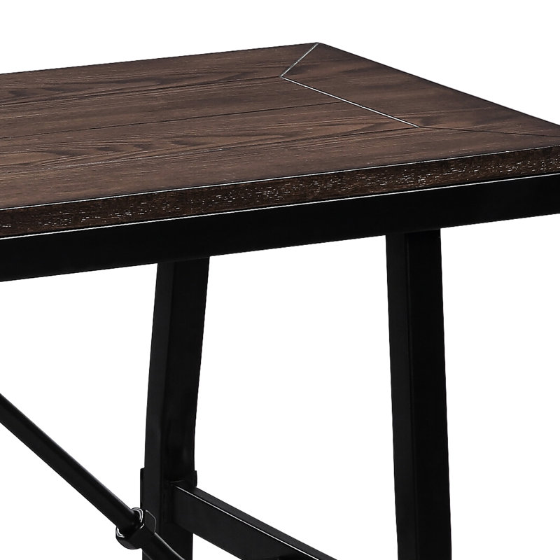 Banc stable en chêne et noir pour une installation pratique dans la salle à manger