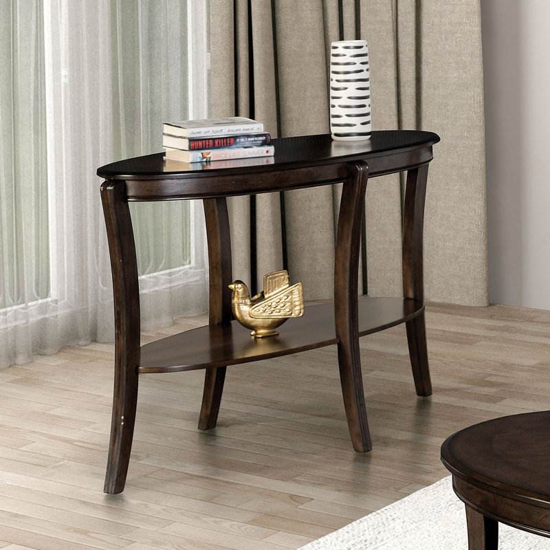 Table de canapé ovale de style traditionnel avec tablette de rangement inférieure ouverte et pieds courbés, finition noyer
