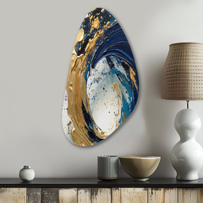 «Dark Blue and Gold Strokes VI», art mural abstrait asymétrique en métal, sculpture murale en métal de forme unique