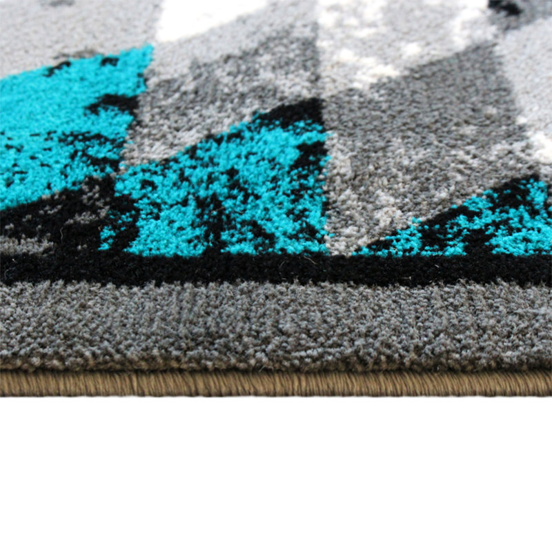 Akwasi Southwestern Style Diamond Patterned Indoor Area Rug, Rectangle 6' x 9'