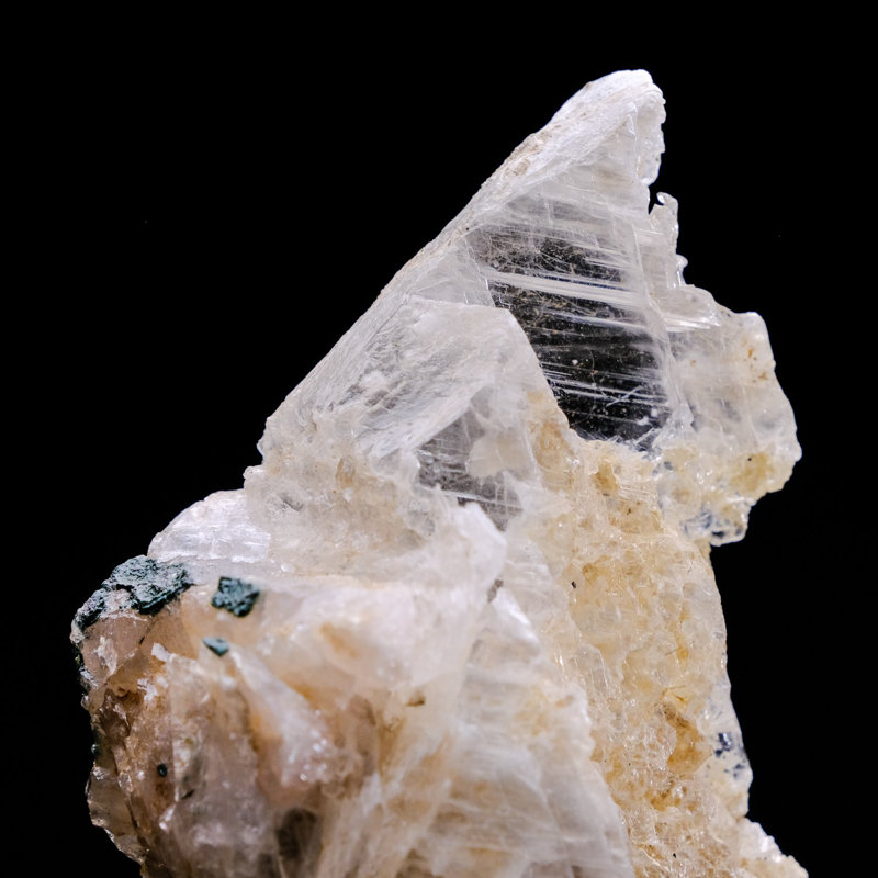 Home Décor Gypsum Var. Selenite on Quartz