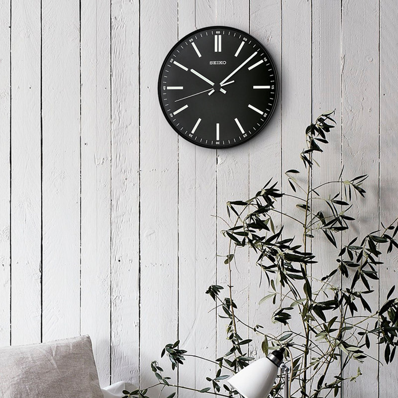 QXA521JLH Wall Clock, Black