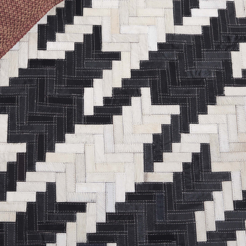Rashima Hand Woven Leather Houndstooth Rug, Rectangle 5' x 8'