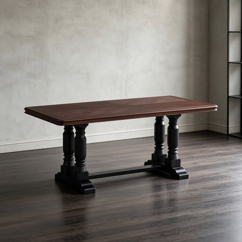 Bureau en bois massif rétro de style français