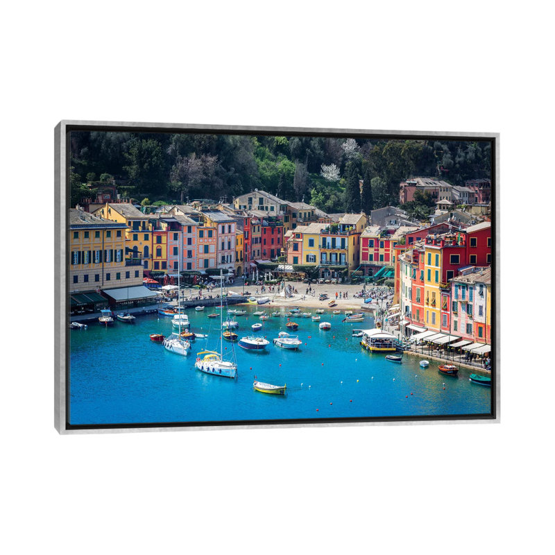 Portofino par Marco Carmassi - publicité imprimée, H 40 po x l 60 po x 1,5 po, Toile encadrée argentée