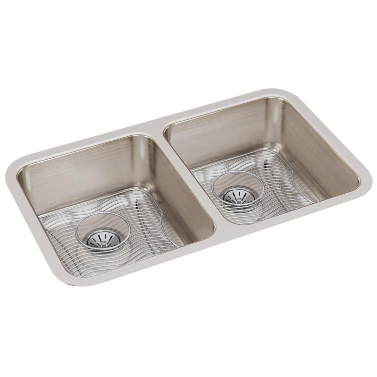 Lustertone 30.75" L x 18.5" W Double Basin Undermount Kitchen Sink with Basket Strainer