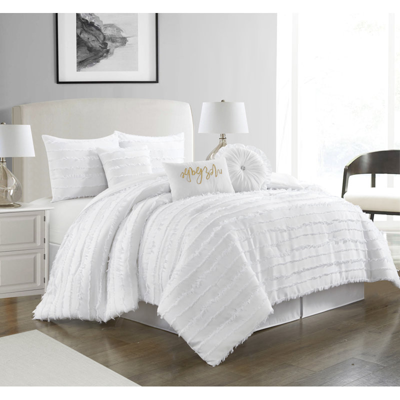 Merbabe 7 Piece Boho Chic Comforter Set, White, Queen Comforter + 6 Additional Pieces