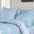 Motif floral damassé bleu