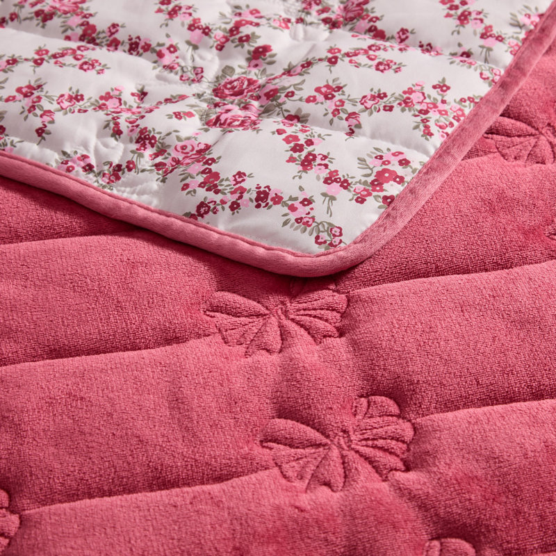 Ensemble de courtepointe réversible rose Betsey Johnson, King