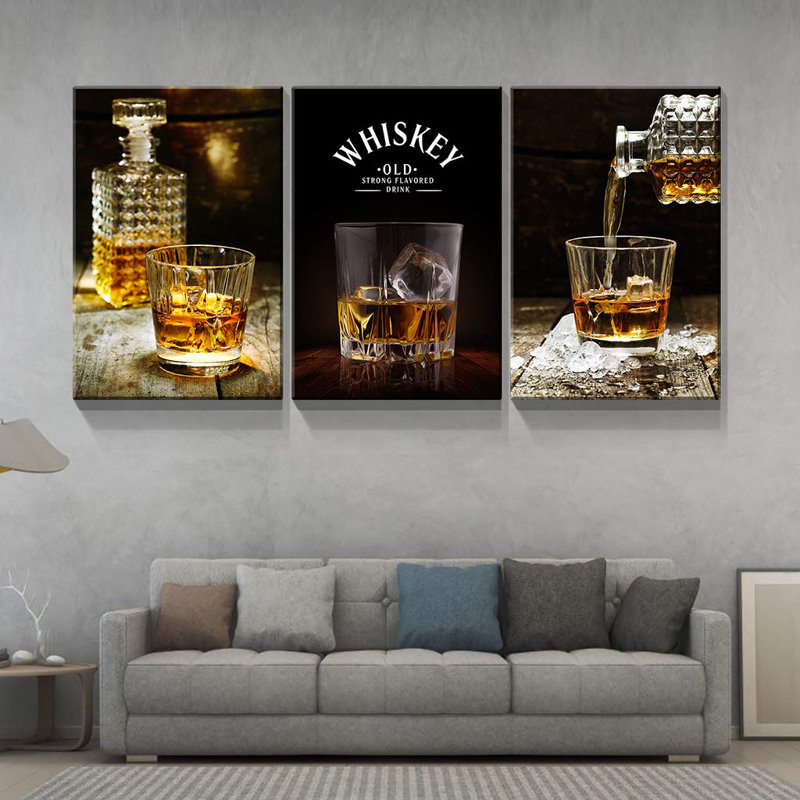 Whiskey Liquor Still Life - 3 pièces sur toile tendue, H 30 po x l 60 po x P 1,5 po