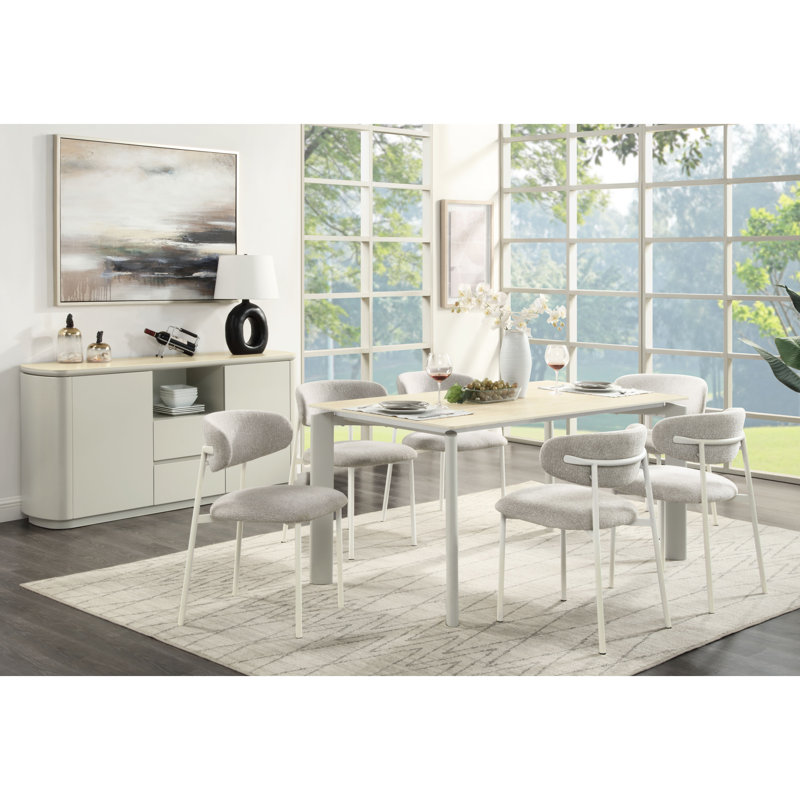 Table de cuisine/salle à manger moderne avec dessus en céramique grise au design contemporain, idéale pour les conversations.