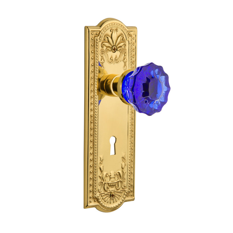 Meadows Plate with Decorative Keyhole and Crystal Cobalt Door Knob, Polished Brass