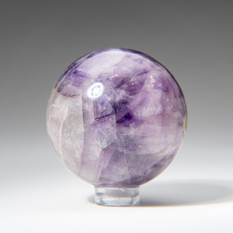 Motif géométrique et cristal fait à la main