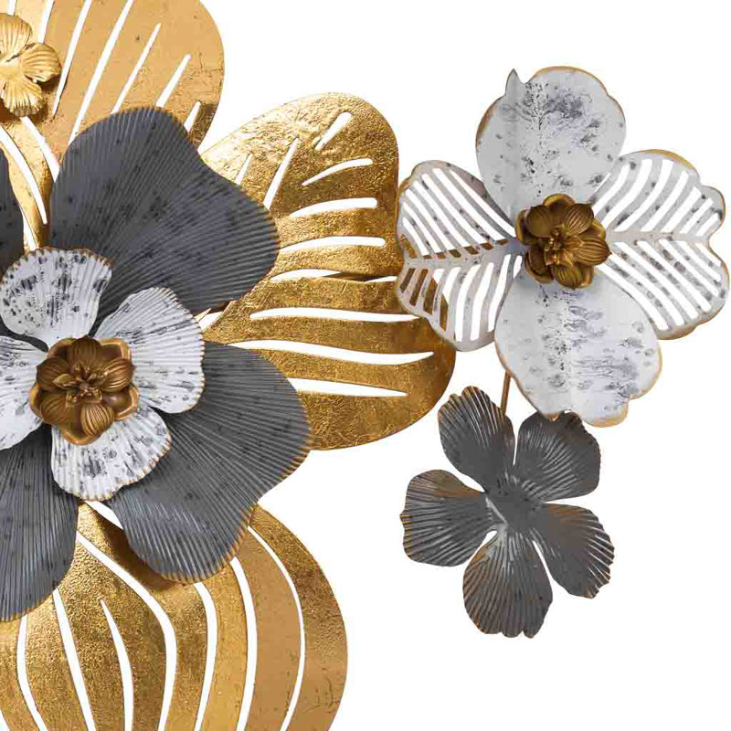 Wall Decor on Metal