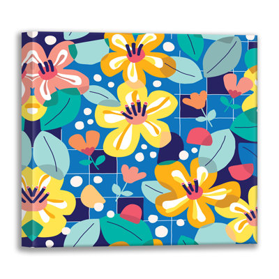 Bouton d'or floral - estampe numérique sur toile tendue par Roochita Chachra