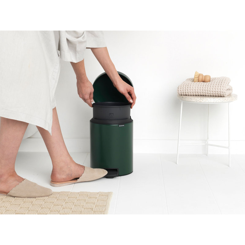 NewIcon Pedal Step On Trash Can, 5 L, Green