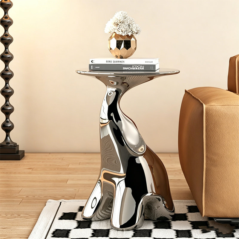 Objet de décoration en acier argenté, Argent