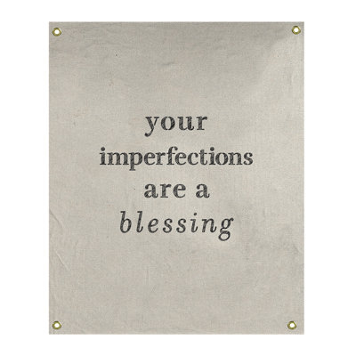 Tapisserie citation d’imperfections écrites en polyester