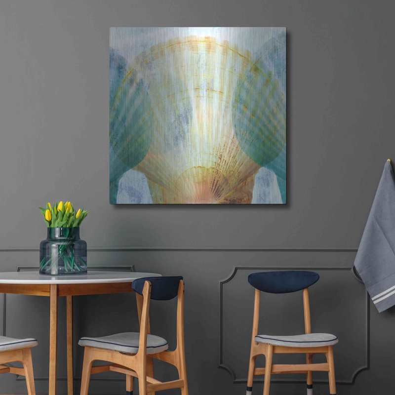 «Luminous Seashells 2» par Elena Ray, H 36 po x l 36 po