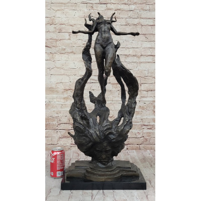 Figurines et sculptures