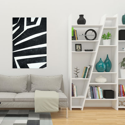 Labyrinth - White Man Cave Canvas for Stylish Home Decor
