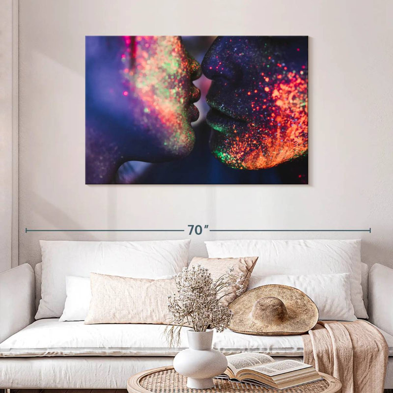 Hardie Paint Splatter Kiss, 30" H x 45" W