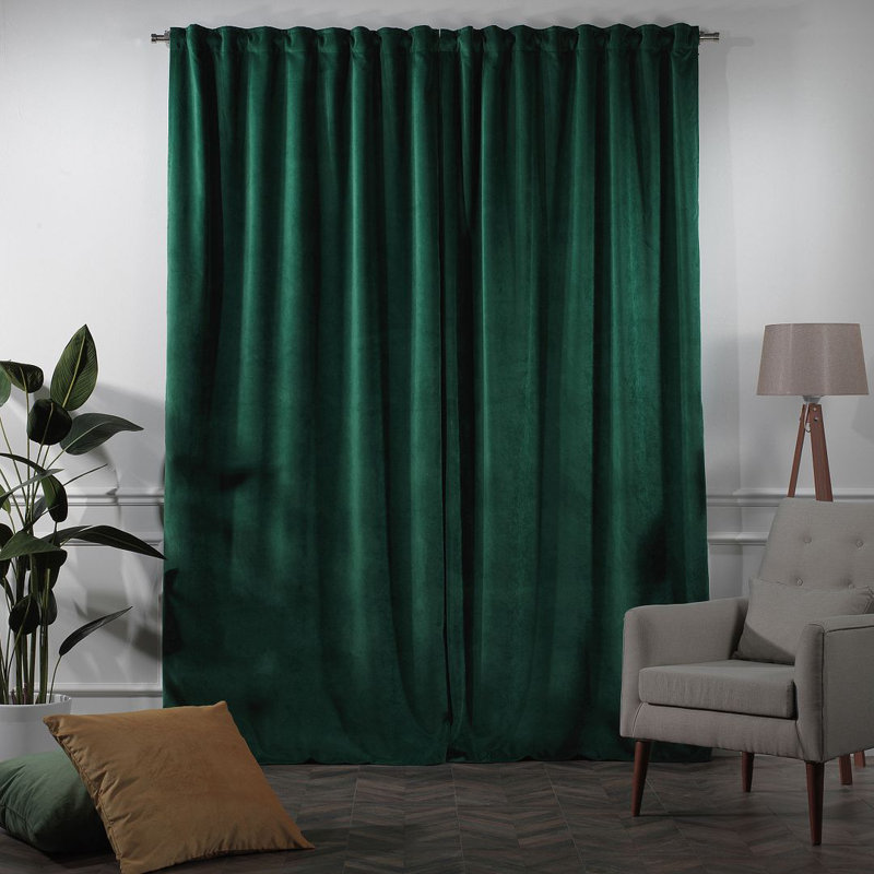 Panneau simple décoratif extra large en velours mat sur mesure, L 52 po x L 132 po, 33 Jungle Profond 