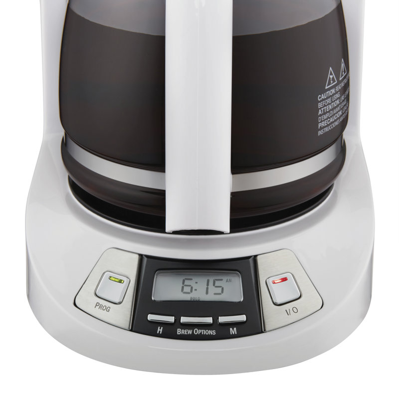 Cafetière programmable Hamilton Beach® d'une capacité de 12 tasses, Blanc