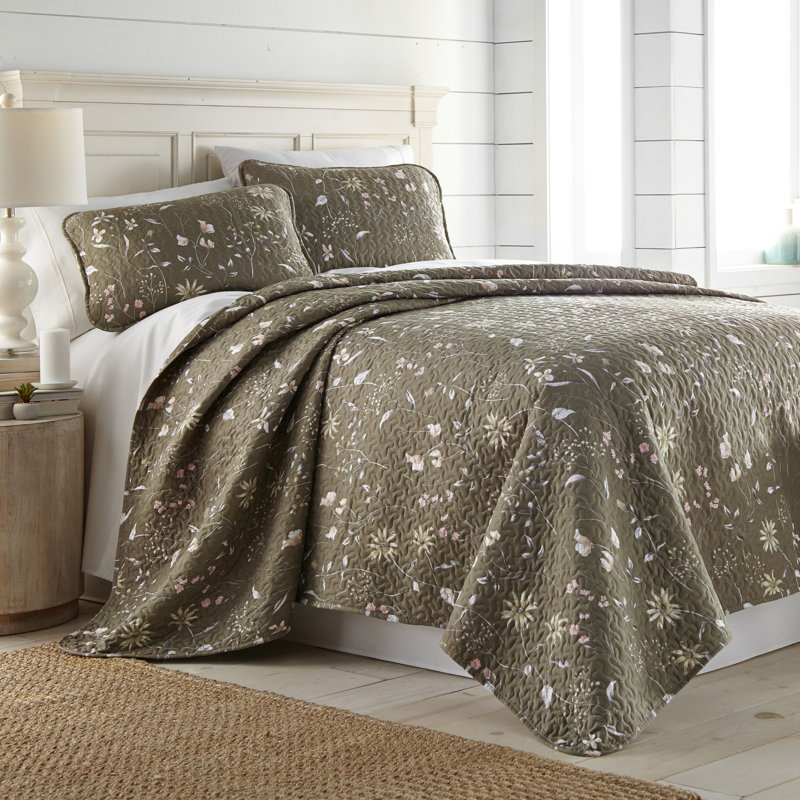 Secret Meadow Microfiber Reversible Quilt Set, Blue, King Quilt + 2 King Shams