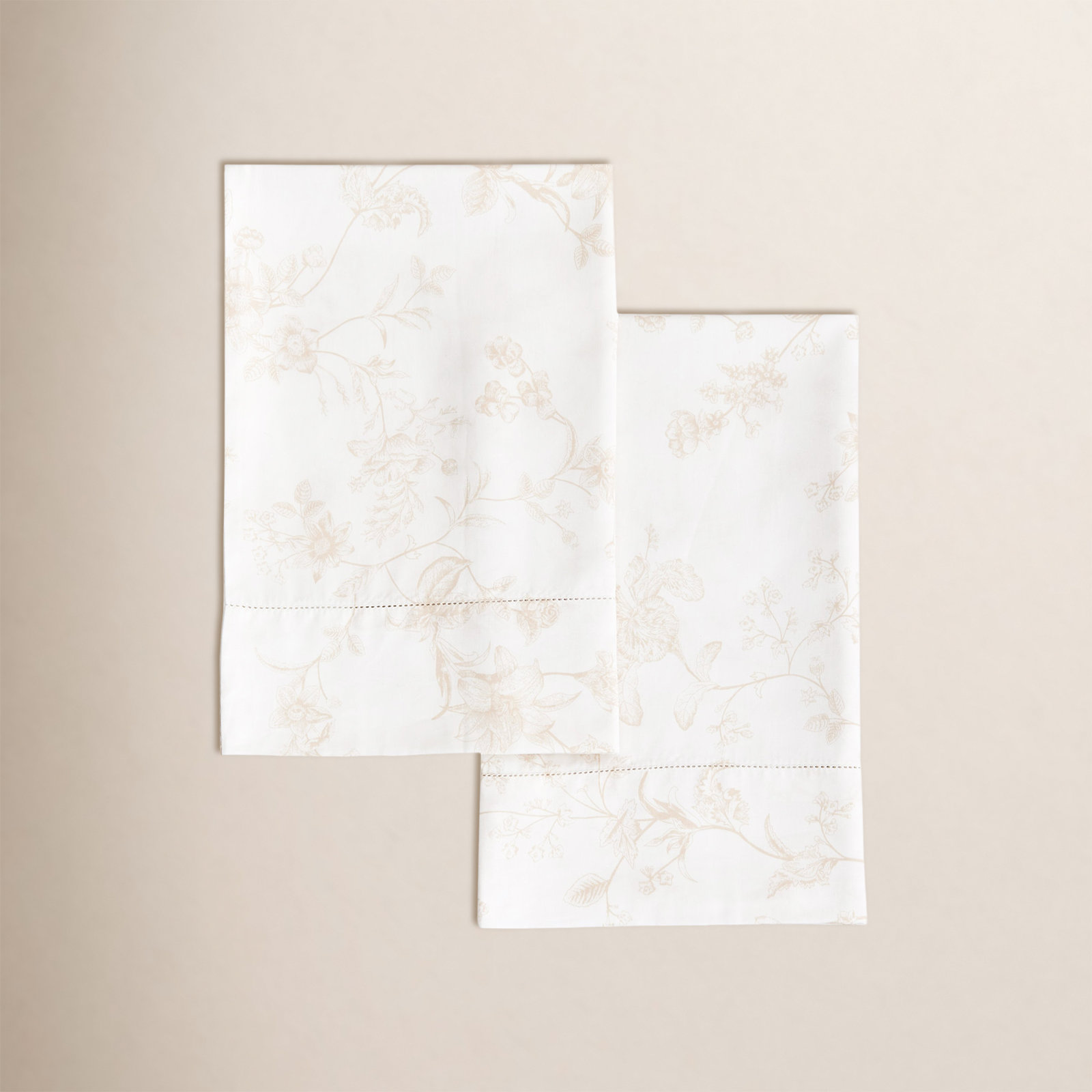 Barbet Cotton Pillowcase, Mocha