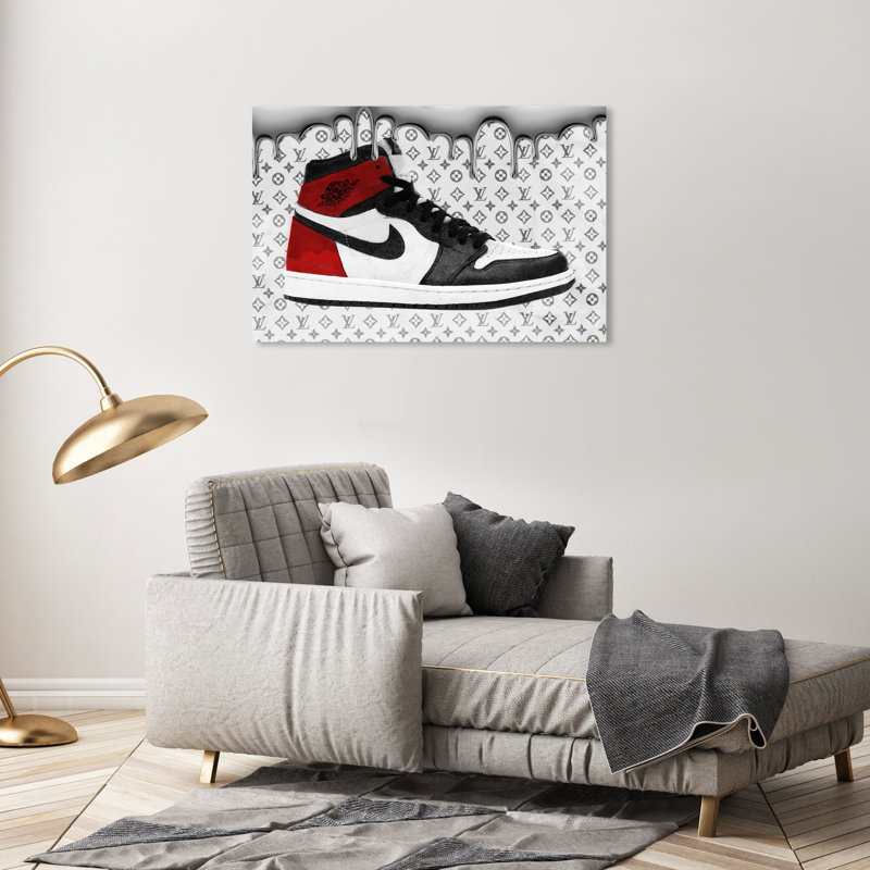 «Dripping in Silver Sneakers», reproduction d'impression sur toile, H 24 po x l 36 po, Toile tendue