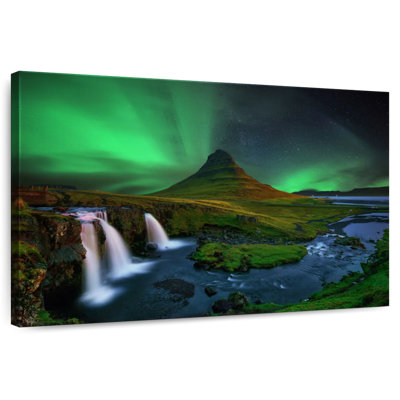 Alvord Kirkjufell Green Glow