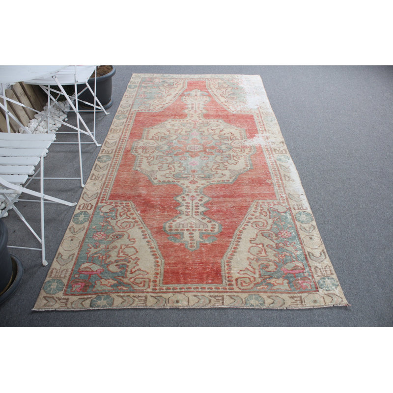 Tapis rétro rétro Anatolian en rouge - idéal pour les espaces de cuisine avec des thèmes bohème et Oushak discret