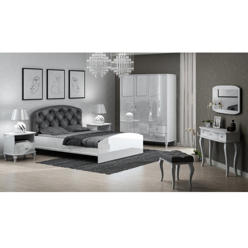 Jackeline 112cm W 4 - Drawer Chest of Drawers