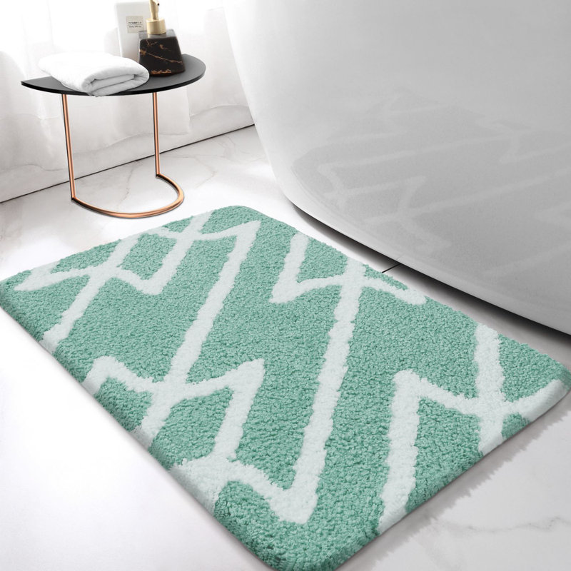 Tapis pour salle de bain Dorwin, Rouge pâle, H 0,7 po x l 36 po x P 24 po