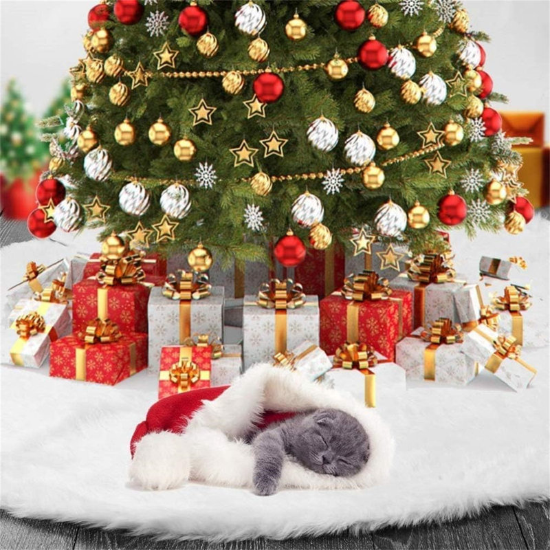 Annalize Faux Fur Tree Skirt