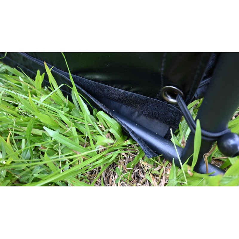 Ensemble complet d'enceinte de simulateur de golf, écran d'impact 11 x 8 pi 4K avec cage occultante, poteaux de cadre, filets latéraux et sacs de sable, pratique à l'intérieur ou au garage, installation facile