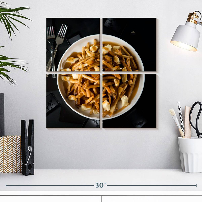 Yarlin Poutine Plate, 18" H x 18" W