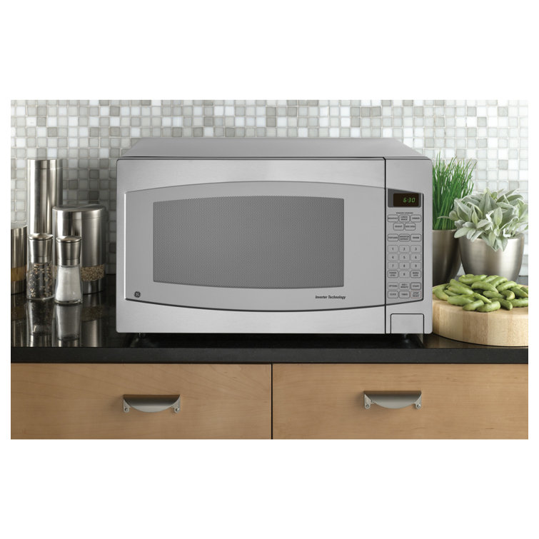 GE 2.2 Cu. Ft. Capacity Countertop Microwave Oven