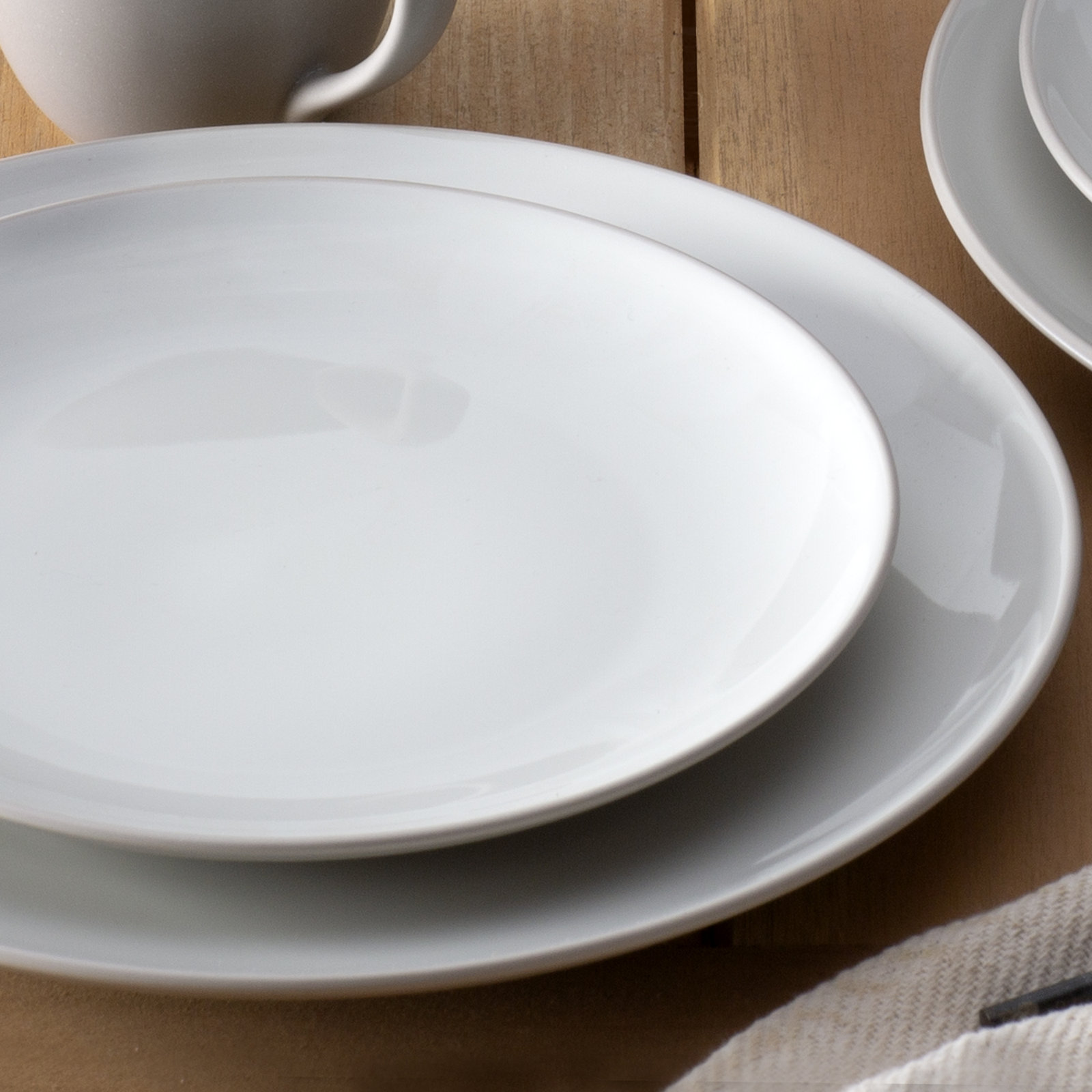 Colorwave Stoneware Dinnerware Set - Service for 1, Sand