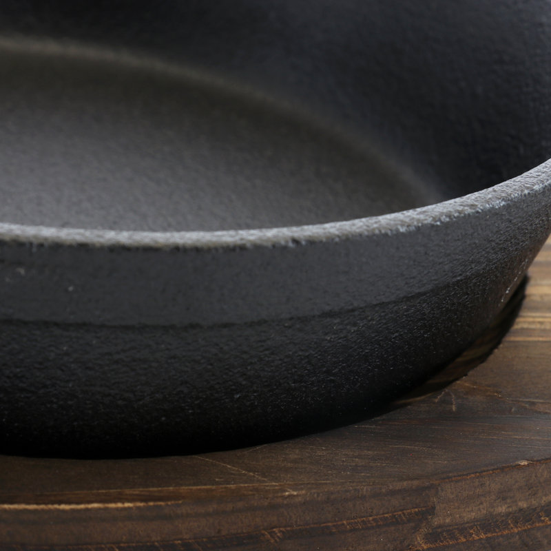 Ebern Designs Brookmere Iron Platter