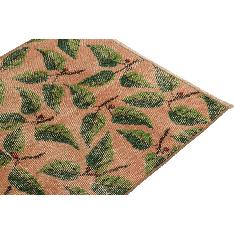 Pasha Wool Floral Area Rug in Green/Black/Red