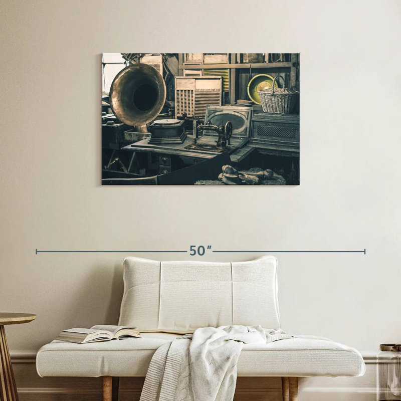 Senne Vintage Shop, H 24 po x l 36 po