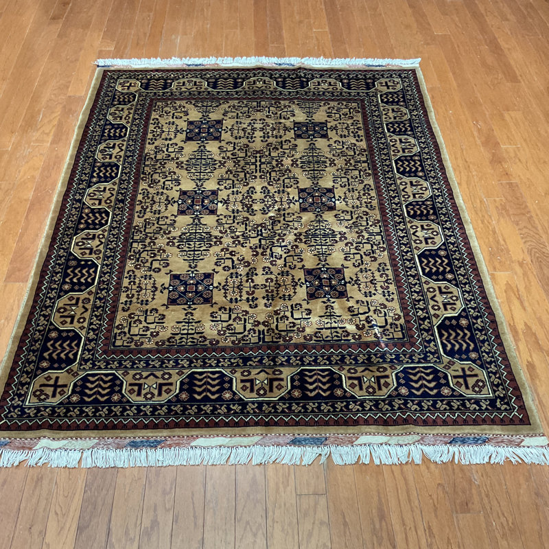Tapis unique en laine de style rectangle 5 pi x 6 pi 7 po Orietto