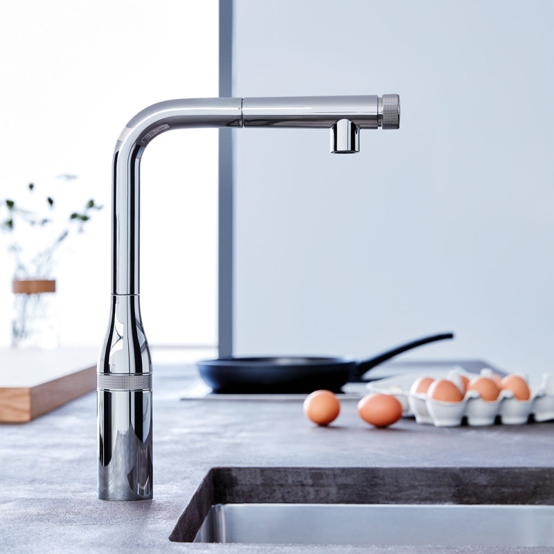 Essence New Pull Out Touch Bar Faucet, Starlight Chrome