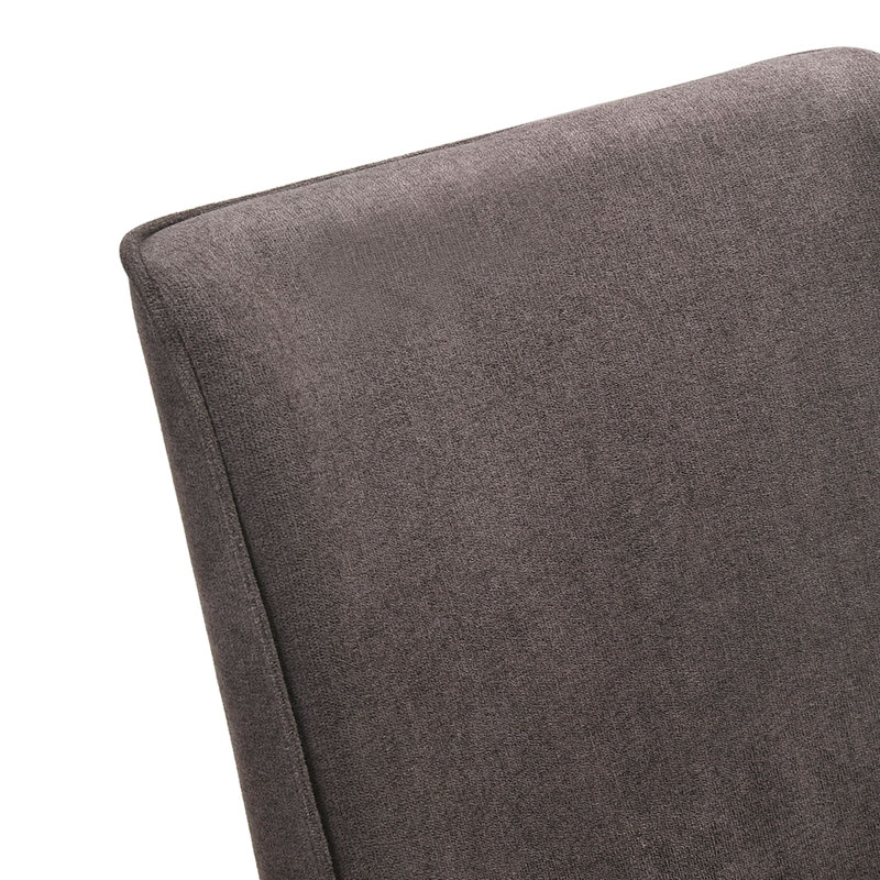 Fauteuil rembourré brun Desdemona