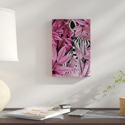«Zebra in Pink Leaves», impression sur toile